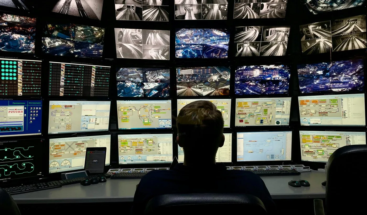 CCTV monitoring wall and NVR recording workstation